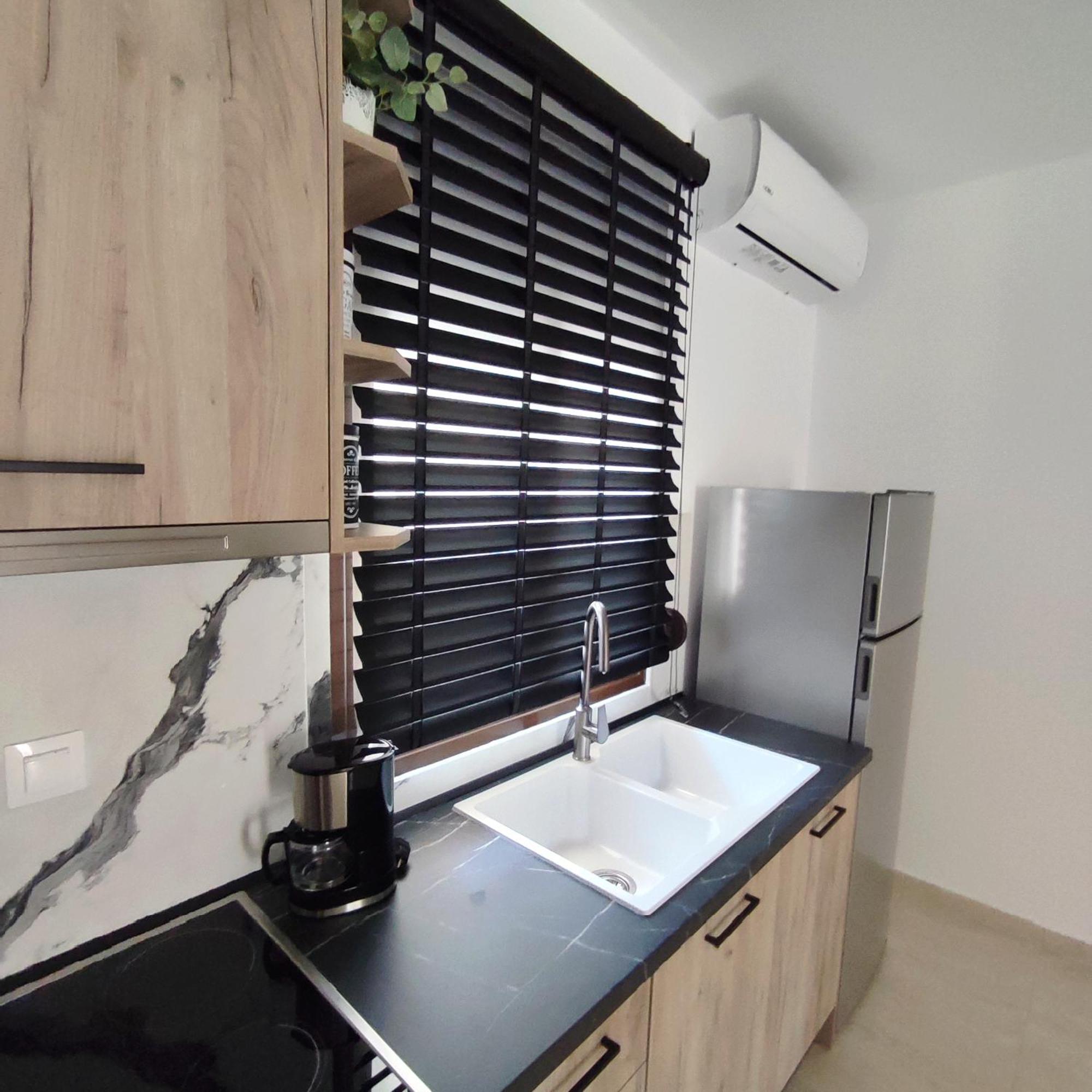 Infinity Suites Kallithea  Экстерьер фото